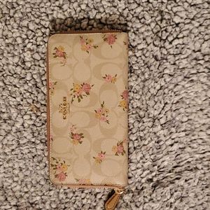 Coach wallet.  New without tags.